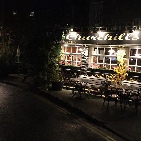 Churchills Inn & Rooms Bowness-on-Windermere Esterno foto